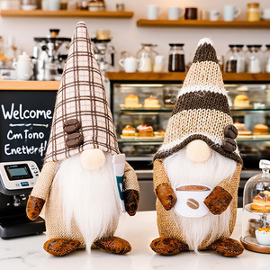 หมวกคนสูงวัยทำจากผ้าลายตารางหมากรุกแบบทันสมัยหมวกผ้าฝ้ายแบบถือด้วยมือสำหรับงานเทศกาลกาแฟของเล่นตุ๊กตาสำหรับบ้าน - Product Image 4