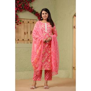 Tradicional señoras Kurta para verano venta al por mayor nueva moda tradicional indio algodón Kurti conjunto con bordado hecho a mano - Product Image 1