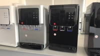 Distributeur instantané de refroidisseur d'eau de bureau chaud et froid avec verrouillage de sécurité pour enfants électrique/gaz à usage domestique