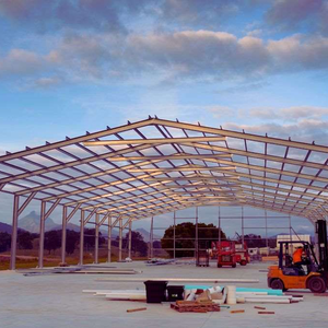 Bâtiments préfabriqués d'entrepôts et d'ateliers en acier léger de qualité aluminium, à vendre à prix abordable - Product Image 1