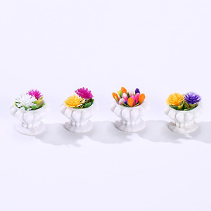 Plantes en pot miniatures en résine, ensemble de quatre décorations de bureau d'intérieur de 3 à 5 cm, ornement de fleurs artificielles - Product Image 5