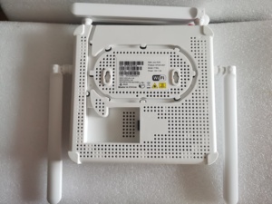 VXAR F780L อุปกรณ์ GPON WIFI ONU รุ่นใหม่ พร้อมพอร์ต 4 ช่อง และ 1GE+3FE+2POTS+4WIFI สำหรับเครือข่าย FTTH/FTTB/FTTX - Product Image 4