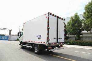 China 0km Gebrauchter Kühltransporter 5 Tonnen Fleischtransport-Kühlfahrzeug Elektroauto für Gefrorenes Fleisch und Hähnchen - Product Image 6