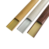 Goulotte de câblage décorative arquée en alliage d'aluminium à grain de bois jaune, sans halogène, résistante à la chaleur et aux UV