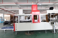 Machine d'emballage automatique complète à servomoteur pour bouteilles vides en plastique HDPE PET (eau, jus, vinaigre, huile, détergent, produits chimiques)