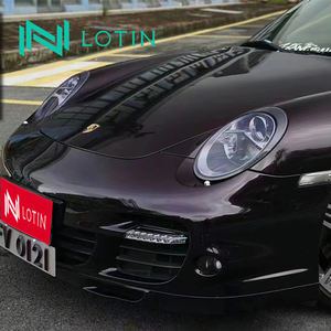 Film d'emballage autocollant en vinyle brillant rouge nuit pour voiture, changement de couleur - Product Image 1