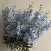 E-788 Vente en gros de delphinium à longue tige, style moderne, fleur en soie faite à la main, mariage, delphinium bleu clair