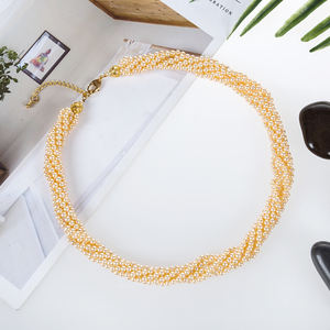 สร้อยคอมุกเปลือกหอยสีทอง 18 นิ้ว 3 แถว โซ่บิดเกลียว ขนาดมุก 3 มม - Product Image 3