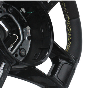 Volant en cuir Alcantara personnalisé pour <span class=keywords><strong>Mercedes</strong></span> Benz W167 W204 W222 C300 E300 <span class=keywords><strong>GLA</strong></span> GLE 2016 - Product Image 6
