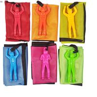 Nouveau design d'extérieur pour enfants jeu de lancer à la main soldat en plastique homme mini parachutiste jouet de parachute volant pour enfants