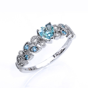 Anillos de Circonia Cúbica en Forma de Corazón F809 con Engaste Pavé, Gema Creada en Laboratorio, Anillo de Moda para Mujer, Joyería de Regalo - Product Image 5