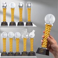 Trophée en cristal imprimé UV de la série Sports Designs personnalisés Coupe trophée en métal avec figurine personnalisée