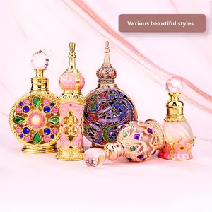 Bouteille fendue en métal et émail de couleur pour parfum arabe égyptien de Dubaï ou bouteille de trempage de parfum - Product Image 1