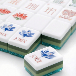 Tuiles de Mahjong Classiques Américaines Pliables en Acrylique Bleu Marbre à Motifs Dessinés à la Main Personnalisés Haut de Gamme pour Fêtes de Jardin - Product Image 3
