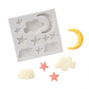 Moule en silicone personnalisé en forme d'étoile et de lune pour la pâtisserie, les bonbons, le chocolat et le fondant - Product Image 3
