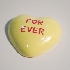 โรงงานขายส่ง OEM ผลิตภัณฑ์บาธบอมออร์แกนิกแบบกำหนดเองได้ รูปหัวใจ สำหรับเด็ก พร้อมฉลากส่วนตัว กล่องของขวัญเกลือโซดาเวียดนาม - Product Image 6