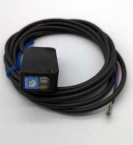 Keyence PZ-M71 Bộ cảm biến quang điện tích hợp bộ khuếch đại mới nguyên bản - Product Image 2