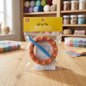 HC0161 Flower Loom w/chrochet <b>needle</b> | Plastic Handmade Craft Tool For Knitting Circular Patterns - Product Image 3