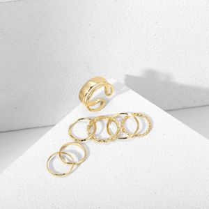 Europa y Estados Unidos 7 piezas Simple Ins Wind Metal Joint Ring Set Traje de combinación de anillo de aleación chapado en oro de moda - Product Image 4