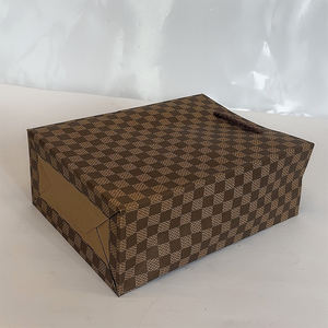 Sac en papier enduit gaufré mat de qualité supérieure avec poignée de sac en papier en nylon - Product Image 3