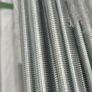 <span class=keywords><strong>Prix</strong></span> usine M10 * 6m barre <span class=keywords><strong>filetée</strong></span> Grade 4.8 galvanisé acier au carbone GI goujon <span class=keywords><strong>tige</strong></span> <span class=keywords><strong>filetée</strong></span> tiges filetées - Product Image 2