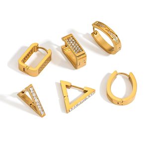 Boucles d'oreilles géométriques en acier inoxydable plaqué or avec diamants, design triangulaire et créoles, unisexe, pour un usage quotidien - Product Image 3