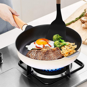 傷つきにくい食品グレードのシリコン製ターナースパチュラ、ブナ材ハンドル付き、ノンスティックパン揚げ用調理器具 - Product Image 5