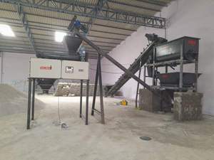 Système de convoyeur automatique pour l'empilage des sacs destiné aux opérations d'emballage du ciment, des engrais, des produits chimiques et des produits agricoles - Product Image 2