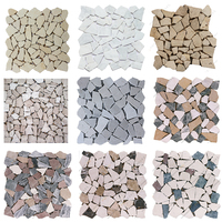 Carreaux de mosaïque en marbre de galets modernes à bon prix Pierre colorée pour mur intérieur d'hôtel et parquet extérieur Design