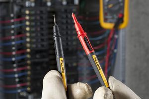  TL175E Doppelt Isoliertes ABS Digitales Prüfkabel-Set 4mm Laternenkabel 2mm Sondenspitzen 0-250V Messbereich 0,1 Genauigkeitsklasse - Product Image 1