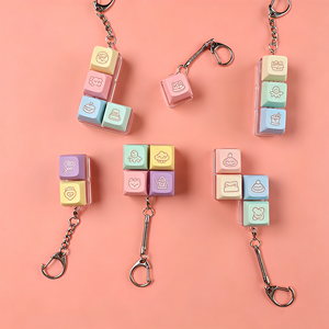 Porte-clés sonore personnalisé en acrylique transparent, motifs ange, animal, fruit, avec capuchon de clavier fidget, clicker et LED, jouet anti-stress - Product Image 1