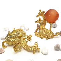 Porte-boule de cristal girafe personnalisé ornements de bureau conception gratuite artisanat en métal décoration de la maison articles cadeaux souvenirs