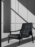 Fauteuil en cuir véritable italien avec accoudoirs en bois de frêne blanc, canapé de salon moderne de luxe