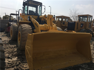 Cargadora de ruedas Komatsu WA380 de segunda mano para trabajos de manejo de arena, grava, tierra y residuos. - Product Image 6