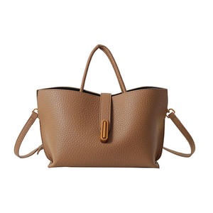 Bolsos de Moda para Mujer, Gran Capacidad, PU de Calidad, Bolso Tote para Viajar, Nuevo Bolso de Hombro de Diseño Simple para Dama, RTS, Pedido Mixto al por Mayor - Product Image 2