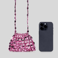2025 concepteur acrylique paillettes Mini sac à bandoulière à la main tressé sac à bandoulière femmes mode perlé sac personnalisé en gros