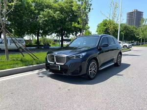 รถยนต์มือสอง ปี 2023 รุ่น Ix1 SUV เกียร์อัตโนมัติ เบาะหนัง ยาง R18 พวงมาลัยซ้าย 5 ประตู 5 ที่นั่ง หลังคาซันรูฟ ระบบ 360 องศา รุ่น Ix1 Vi - Product Image 1