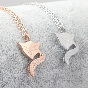 Collier pendentif en forme de renard pour femmes, chaîne de clavicule en acier or rose, bijoux à porter au quotidien, cadeau - Product Image 3