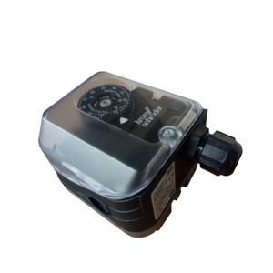 Krom Hocod Pressure Switch DG500B 3 24 V IP65 Gas Application - Product Image 1