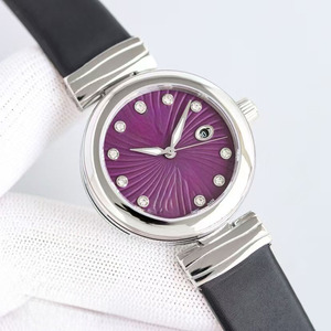 Nuevo reloj de pulsera elegante para mujer, moderno y superventas, con incrustaciones de moissanita, diseño de tres manecillas y correa de cuero. - Product Image 3