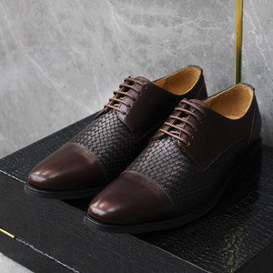 Chaussures classiques pour hommes en cuir italien élégant sur mesure, chaussures italiennes pour hommes pour les fêtes, chaussures de cérémonie pour hommes, chaussures décontractées noires pour hommes - Product Image 1