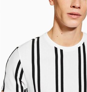 T-Shirt da Uomo Personalizzata con Stampa <span class=keywords><strong>a</strong></span> <span class=keywords><strong>Righe</strong></span> Verticali Bianche <span class=keywords><strong>e</strong></span> Nere, Magliette di Alta Qualità, T-Shirt <span class=keywords><strong>Bianca</strong></span> Elegante <span class=keywords><strong>a</strong></span> <span class=keywords><strong>Righe</strong></span> per Uomo - Product Image 2