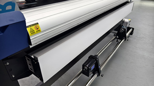Impresora de Inyección de Tinta UV Automática de 6 Pies (2.1m) para Impresión de Pancartas Flexibles CMYK W/V para Publicidad en Interiores y Exteriores - Product Image 5
