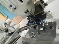 Machine à coudre à lit plat à 4 aiguilles ST-1404PSF pour la couture de devantures de chemises