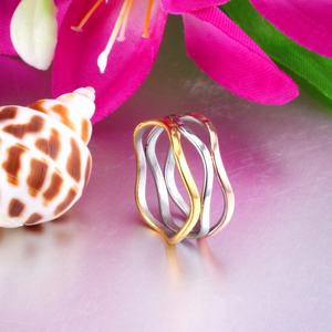 Fashion Wholesale Irregular Rings for Women Unisex 316L Mix Colors <b>Twists</b> <b>and</b> Turns Round <b>Shape</b> Rings Wedding Jewelry Gift - Product Image 4