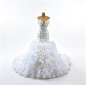 Robe de mariée personnalisée, charmante, ornée de paillettes et de perles, avec des volants en cascade, style sirène, dos corset. - Product Image 2