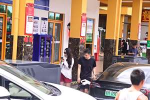 Stazione di Ricarica Mobile per Veicoli con Batteria agli Ioni di Litio da 100kWh, Fonte di Alimentazione Rapida per Auto - Product Image 5