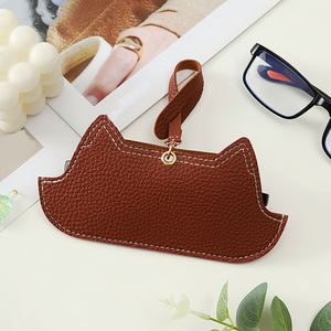 Estuche para Gafas con Forma de Gato, Bonito y Moderno, con Llavero, Bolsa Portátil de Cuero PU con Cierre a Presión para Mujer, Organizador Diario para Bolso - Product Image 4