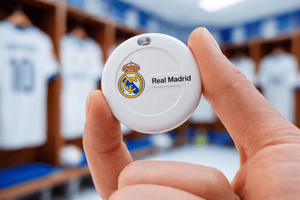 MiLi <span class=keywords><strong>Real</strong></span> <span class=keywords><strong>Madrid</strong></span> MiTag Duo, Rastreador Inteligente con GPS para Google y Apple, Localizador de Llaves con Licencia Oficial - Product Image 1