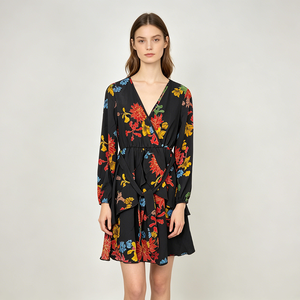 Nuovo Arrivo 2026: Abito Mini da Donna Rosso con Stampa Floreale, Scollo a V, Maniche a Sbuffo, Vita Alta e Cintura - Disponibile all'Ingrosso - Product Image 6